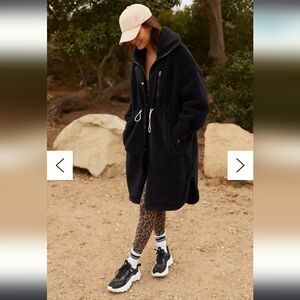 Varley Jones Coat - Color: Black, Size XL - NWT!